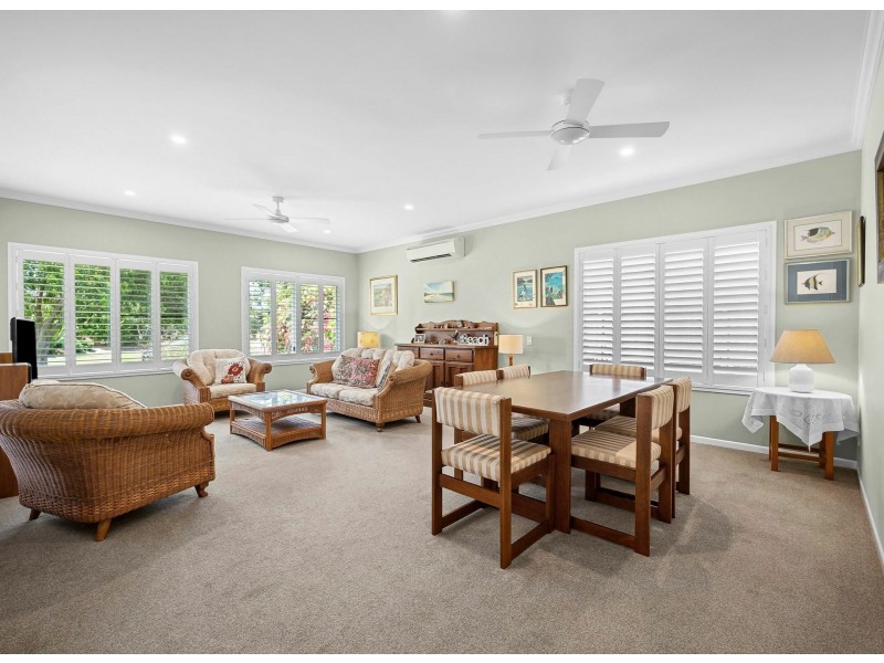 12 Parsons Bank Drive, Twin Waters QLD 4564