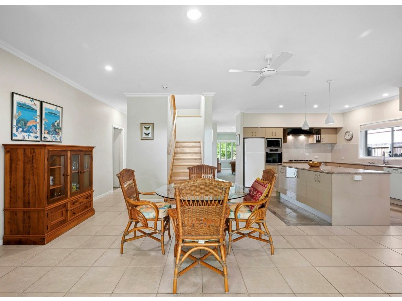 12 Parsons Bank Drive, Twin Waters QLD 4564