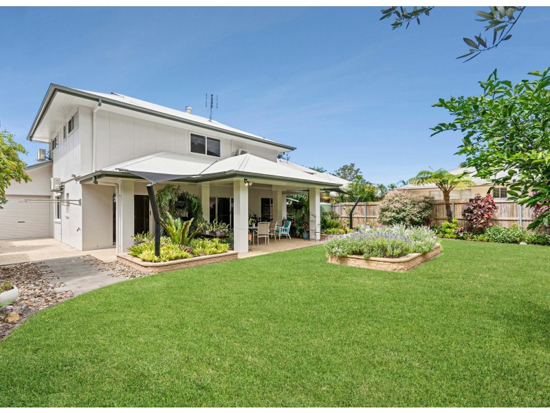 12 Parsons Bank Drive, Twin Waters QLD 4564