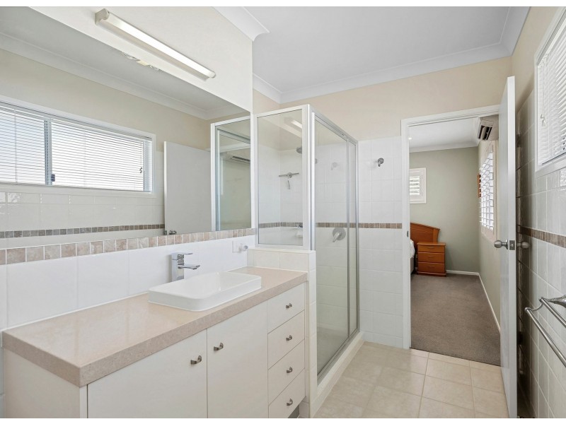 12 Parsons Bank Drive, Twin Waters QLD 4564