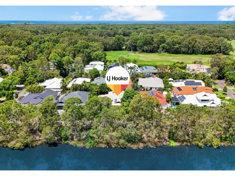 34 Prestwick Drive, Twin Waters QLD 4564