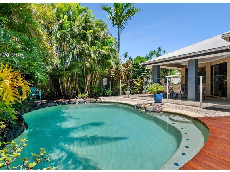 34 Prestwick Drive, Twin Waters QLD 4564