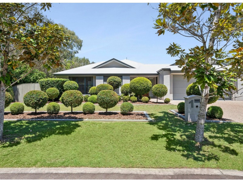1 Quay Court, Twin Waters QLD 4564
