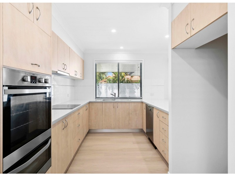 1 Quay Court, Twin Waters QLD 4564
