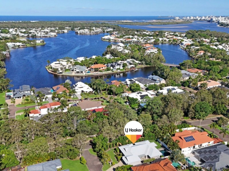 1 Quay Court, Twin Waters QLD 4564