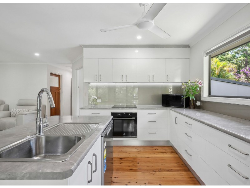 34 Jarrah Road, Buderim QLD 4556