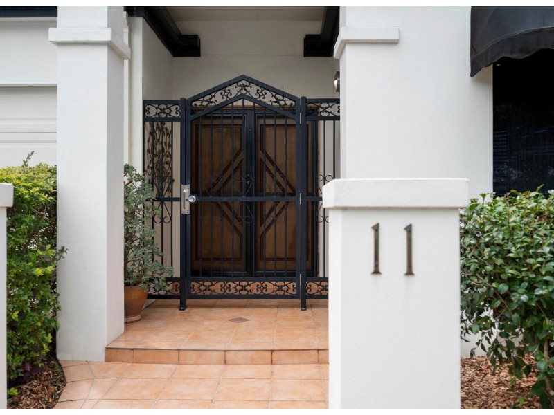 11 Cooloola Place, Twin Waters QLD 4564