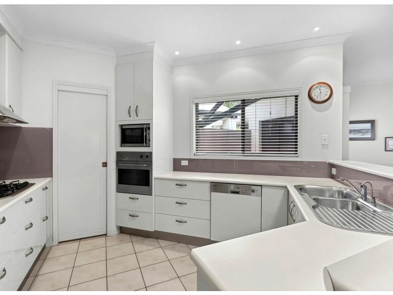 11 Cooloola Place, Twin Waters QLD 4564