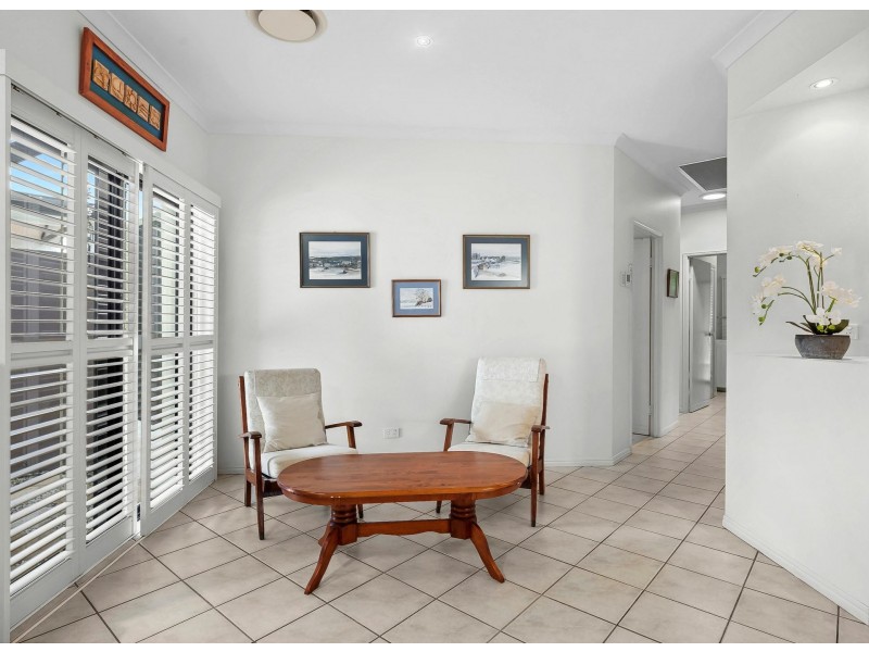 11 Cooloola Place, Twin Waters QLD 4564