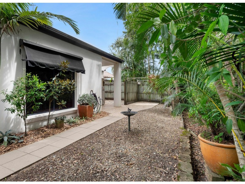 11 Cooloola Place, Twin Waters QLD 4564