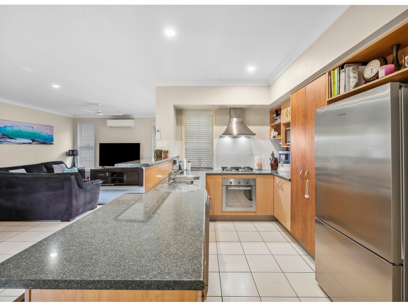 14 Fitzroy Court, Pacific Paradise QLD 4564