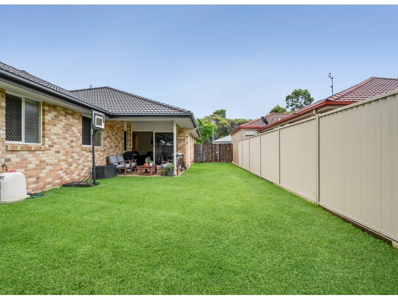 14 Fitzroy Court, Pacific Paradise QLD 4564