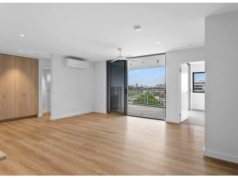 6404/6 Emporio Street, Maroochydore QLD 4558