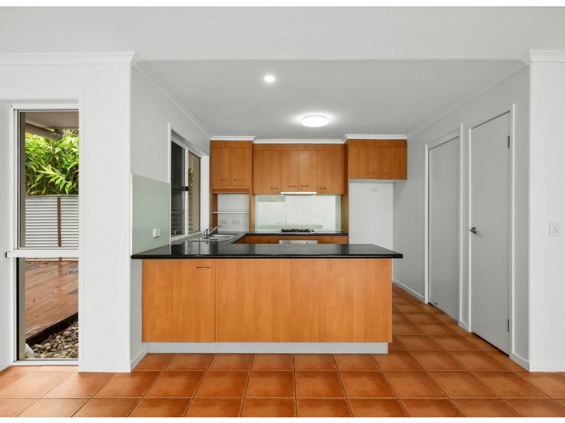 24 Baker-Finch Place, Twin Waters QLD 4564