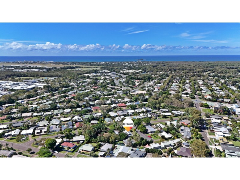 9 Kandoo Street, Pacific Paradise QLD 4564