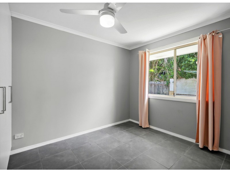 9 Kandoo Street, Pacific Paradise QLD 4564