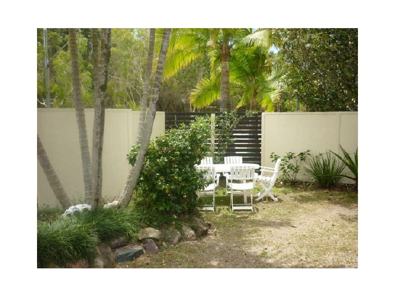 37 Menzies Drive, Pacific Paradise QLD 4564