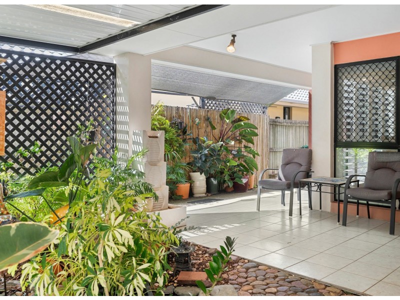 44 Wattlebird Drive, Twin Waters QLD 4564