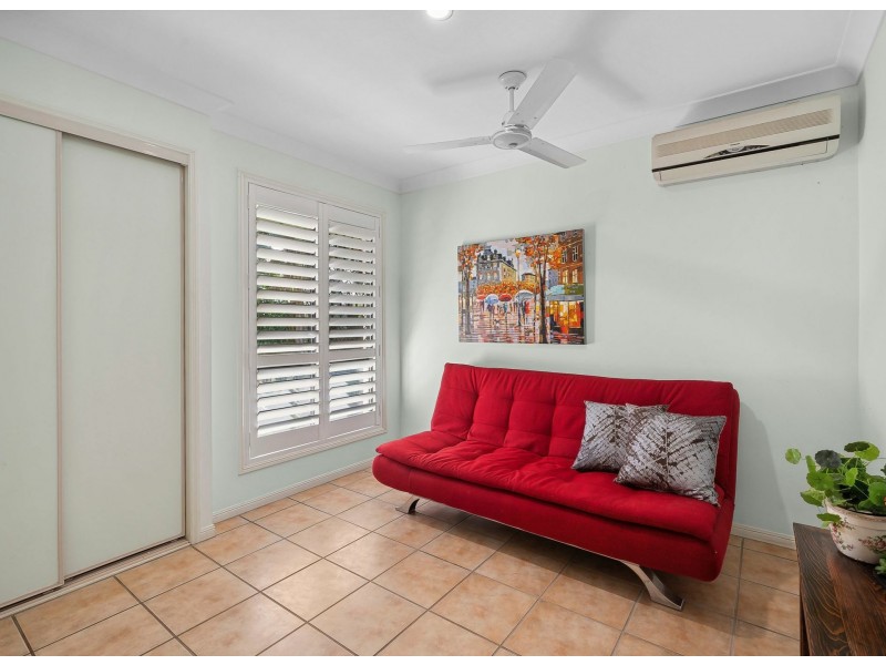 44 Wattlebird Drive, Twin Waters QLD 4564