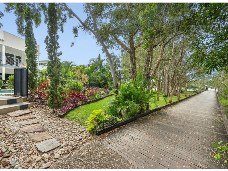 25 Moorings Circuit, Twin Waters QLD 4564