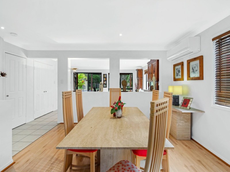 10 Sunview Drive, Twin Waters QLD 4564