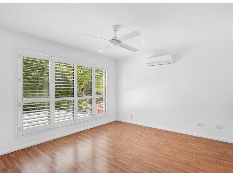 10 Sunview Drive, Twin Waters QLD 4564
