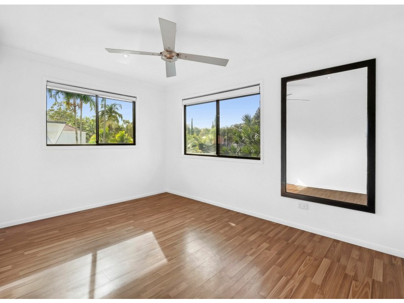 10 Sunview Drive, Twin Waters QLD 4564