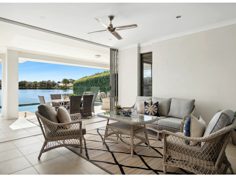 9 Moorings Circuit, Twin Waters QLD 4564