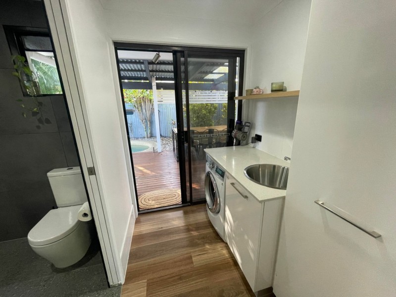 636 David Low Way, Pacific Paradise QLD 4564