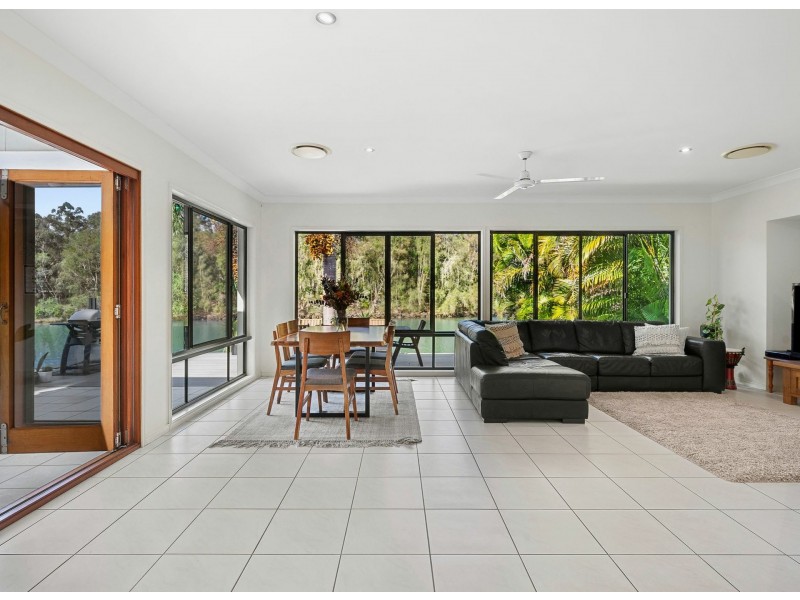 12 Tassel Place, Twin Waters QLD 4564