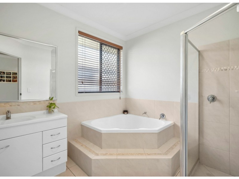 12 Tassel Place, Twin Waters QLD 4564