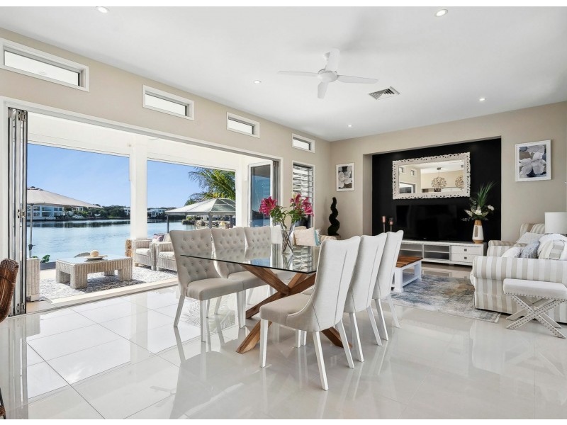 11 River Edge Court, Twin Waters QLD 4564