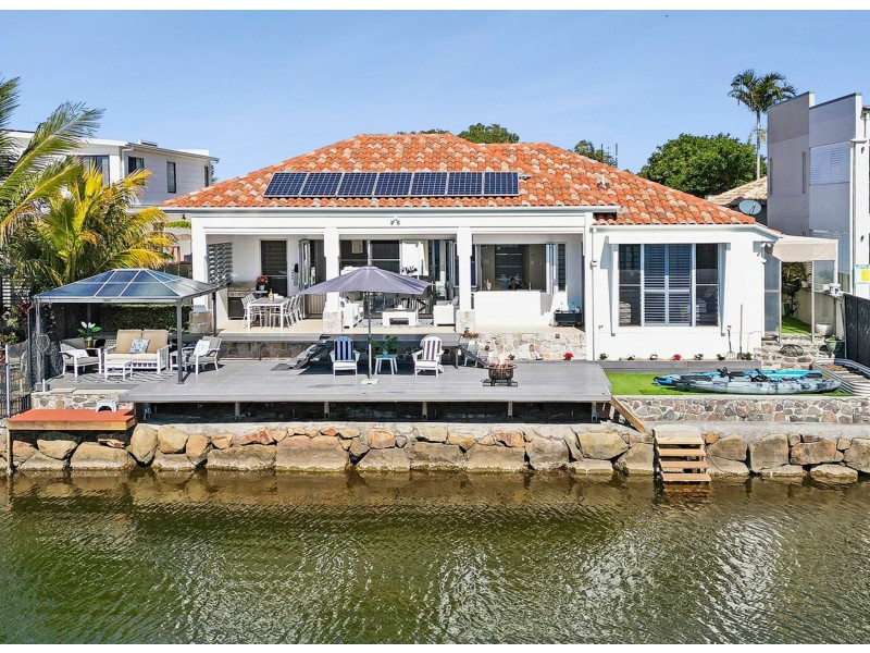11 River Edge Court, Twin Waters QLD 4564
