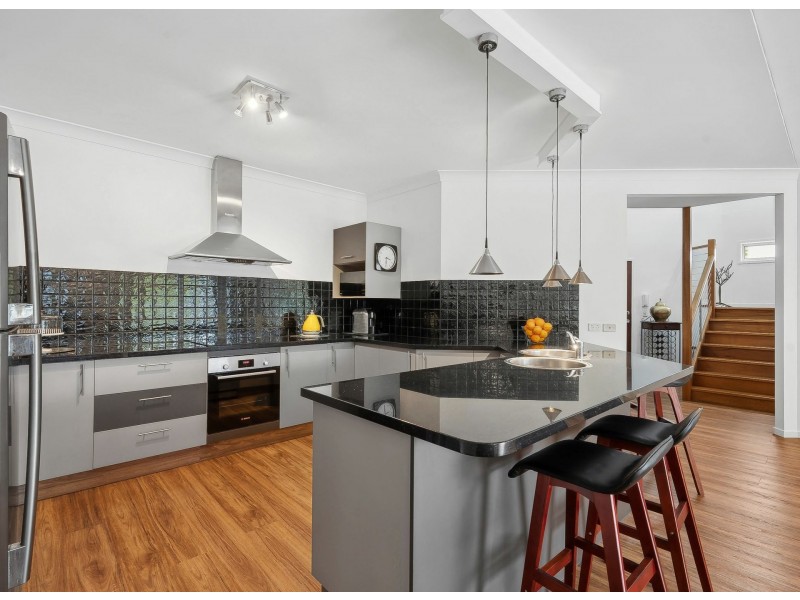 31 Seahorse Drive, Twin Waters QLD 4564