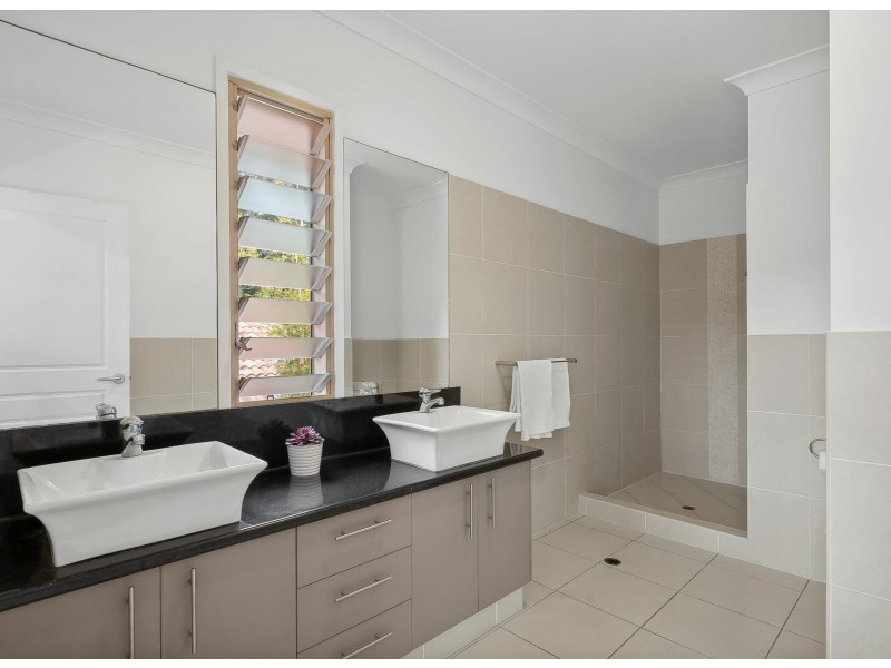 31 Seahorse Drive, Twin Waters QLD 4564