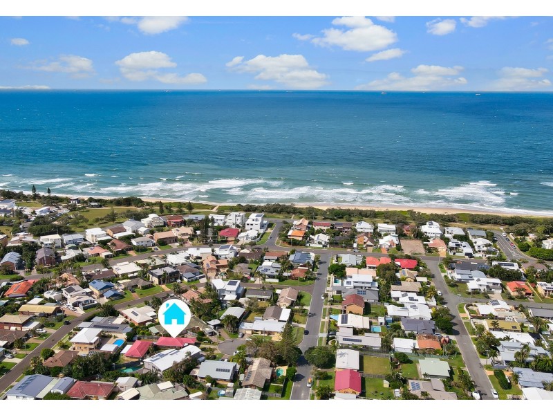 1/3 Adina Court, Buddina QLD 4575