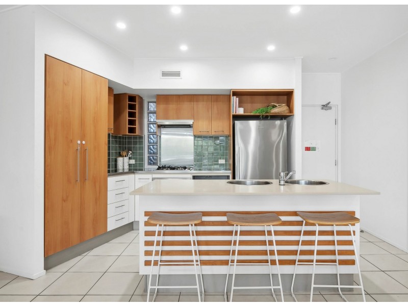 149/80 North Shore Road, Twin Waters QLD 4564