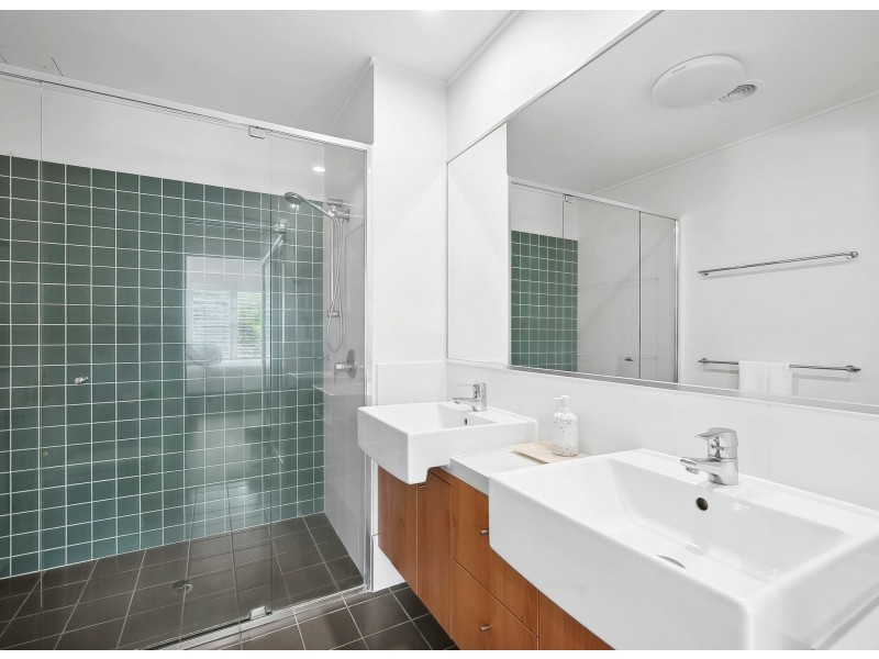 149/80 North Shore Road, Twin Waters QLD 4564