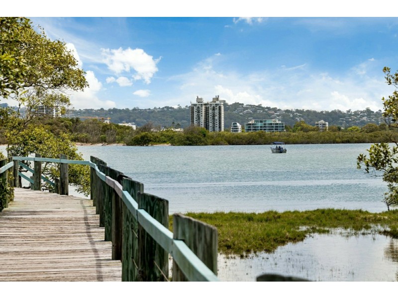 149/80 North Shore Road, Twin Waters QLD 4564