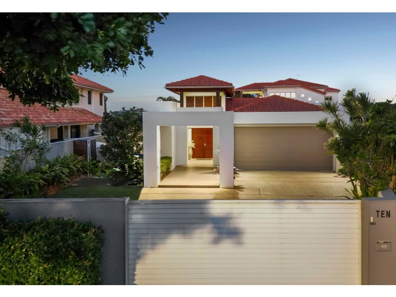 10 River Edge Court, Twin Waters QLD 4564