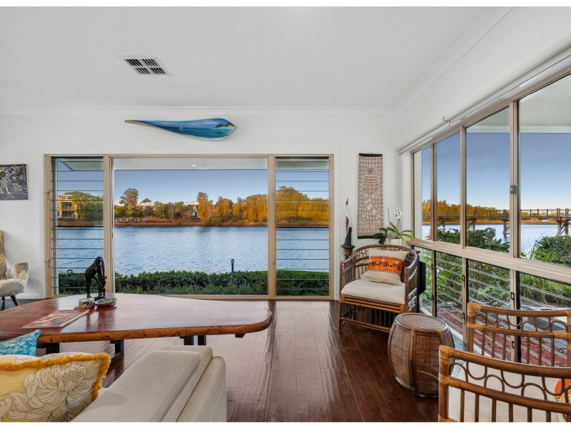 10 River Edge Court, Twin Waters QLD 4564