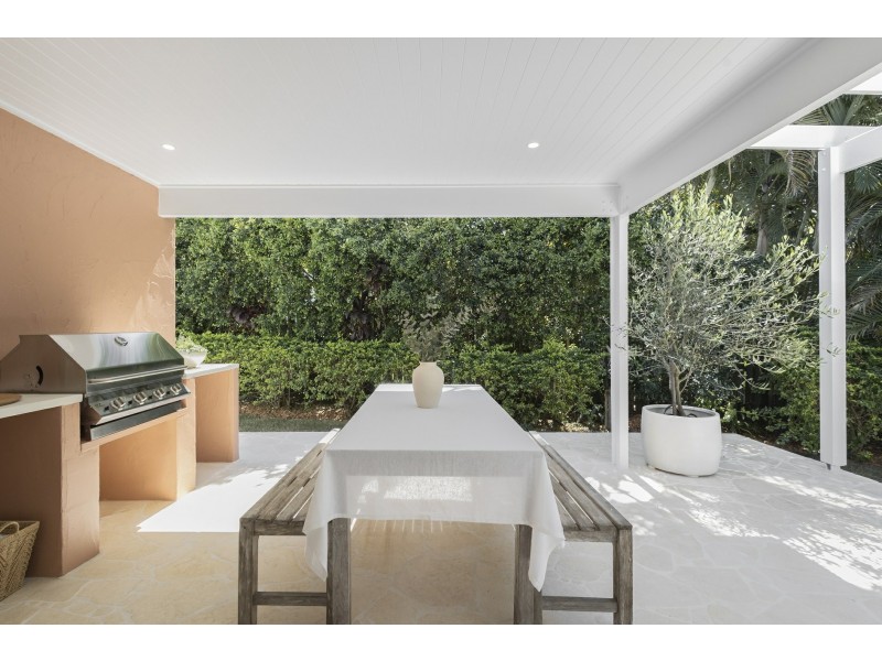 2 Fantail Place, Twin Waters QLD 4564