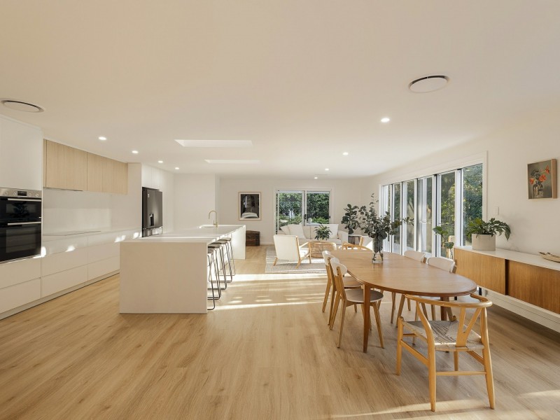 2 Fantail Place, Twin Waters QLD 4564