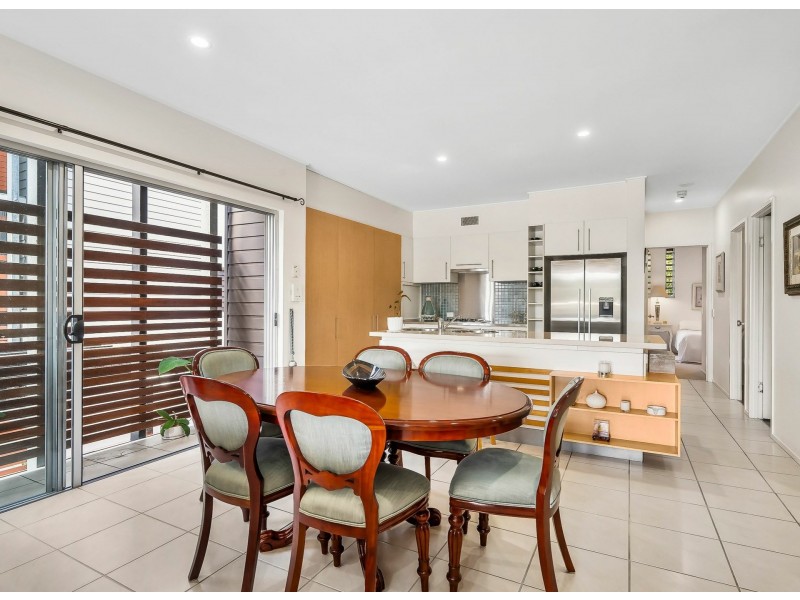 86/80 North Shore Road, Twin Waters QLD 4564