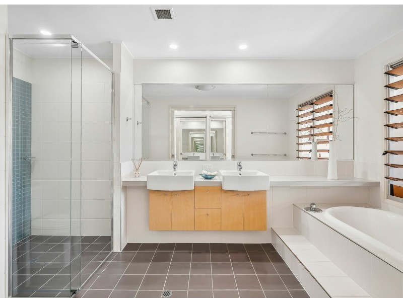 86/80 North Shore Road, Twin Waters QLD 4564