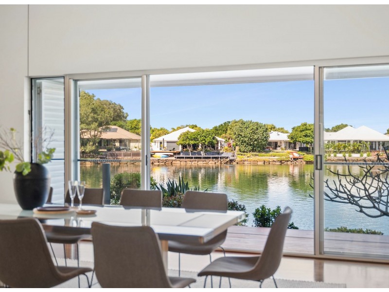 3 Tamarind Place, Twin Waters QLD 4564