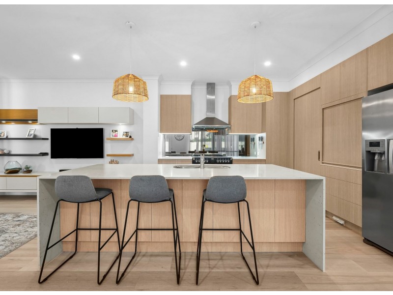 40 Anchorage Circuit, Twin Waters QLD 4564