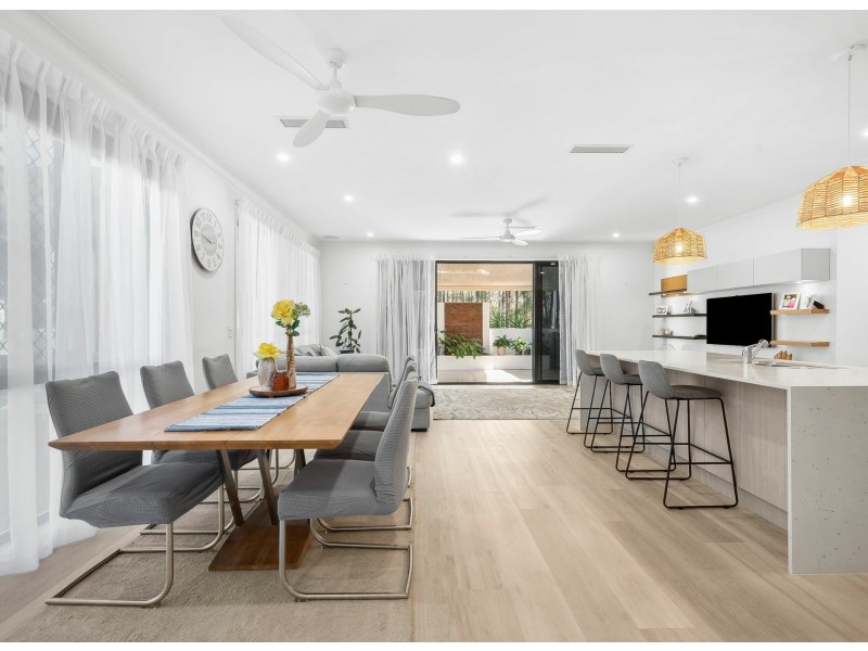 40 Anchorage Circuit, Twin Waters QLD 4564