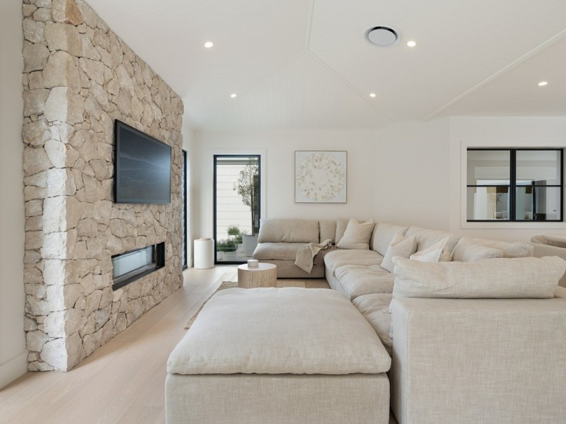 1 Peatling Lane, Twin Waters QLD 4564