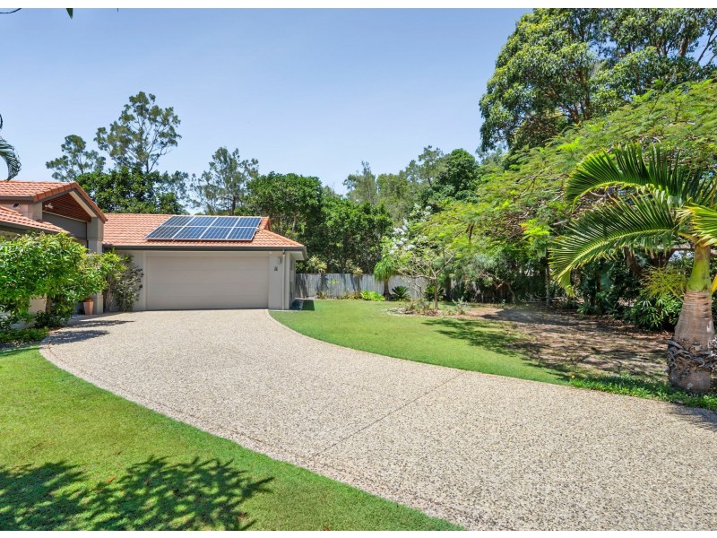 16 Mariner Place, Twin Waters QLD 4564